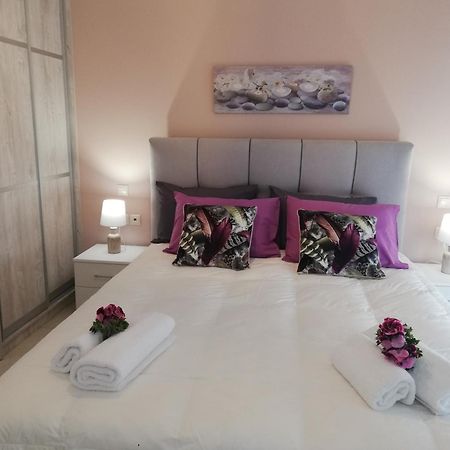 Meltemi Beach Apartments ميلاتوس المظهر الخارجي الصورة